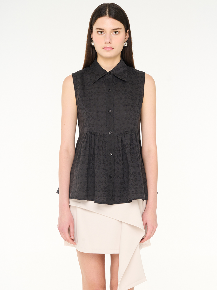 Ease Sleeveless Top Ease Sleeveless Top
